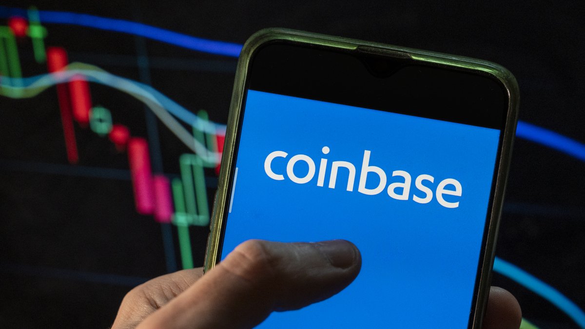 Coinbase launches NFT marketplace to the public, resulting in only 150 transactions on day one